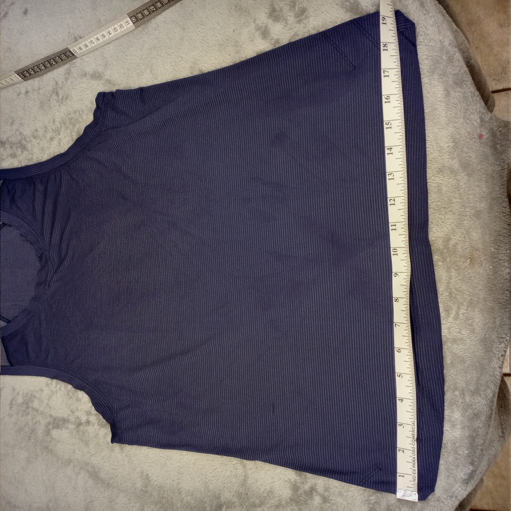 Lululemon Women's Navy Sleeveless Tank Top Size 4 - Picture 16 of 16